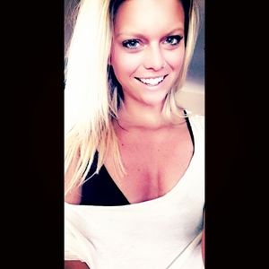 Meet your Posher, Devonne